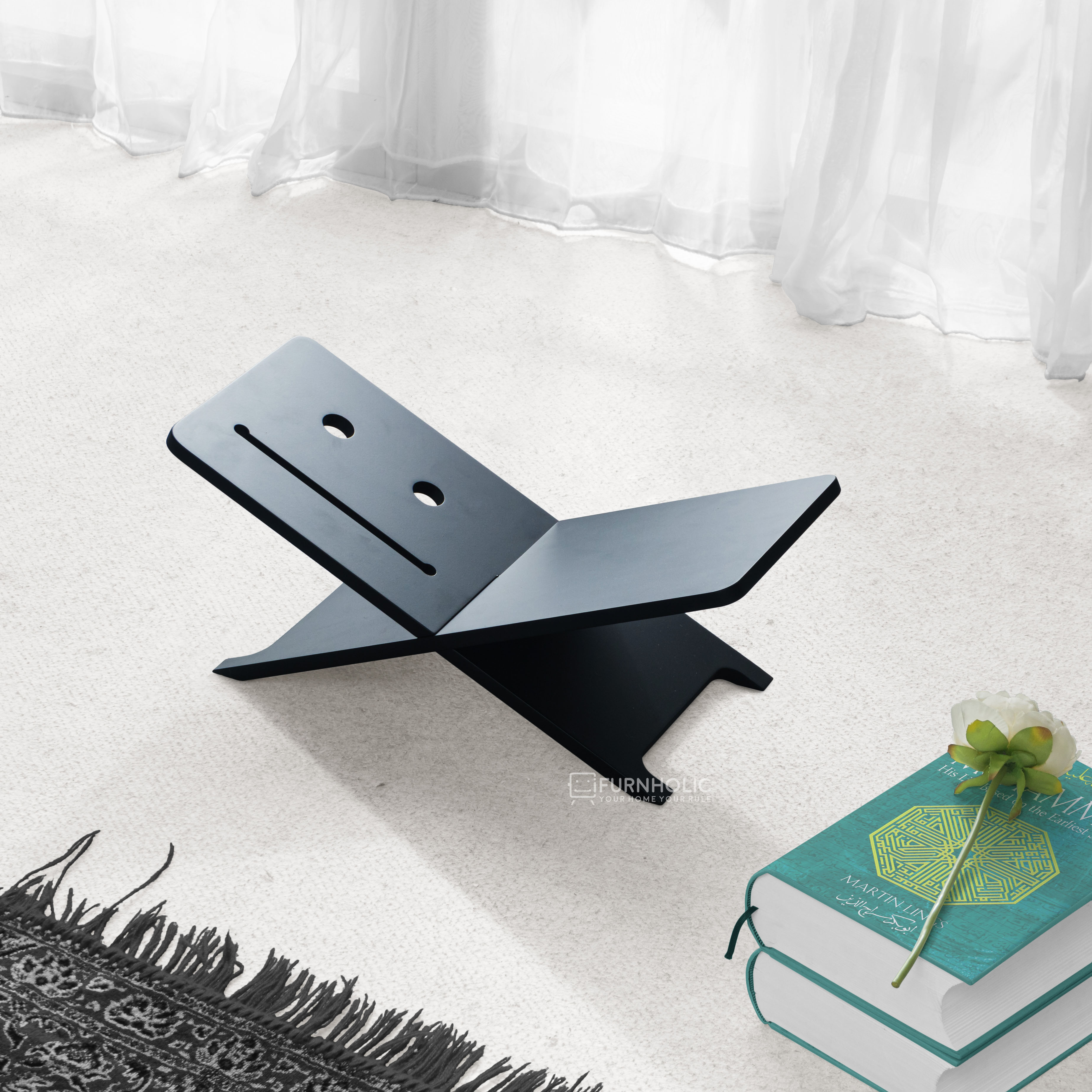 Macaron Rehal Table (Black)